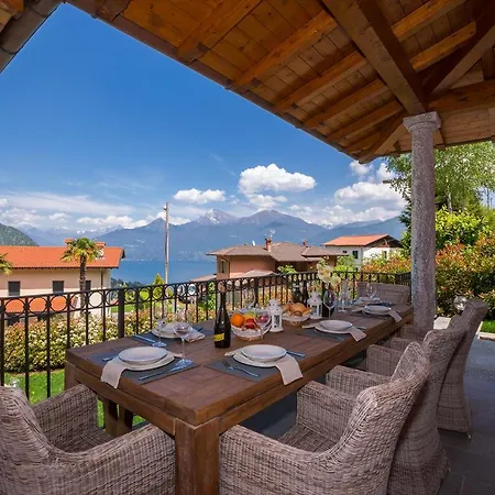 Sleeps 10 Pool Air Con * Menaggio